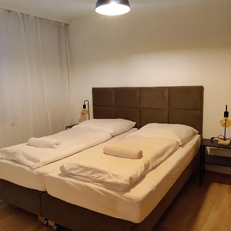 Appartement Doreyhome P5 - Zentrale Fuer 5 Pers Nahe Der Altstadt - Parkplatz - Wlan *